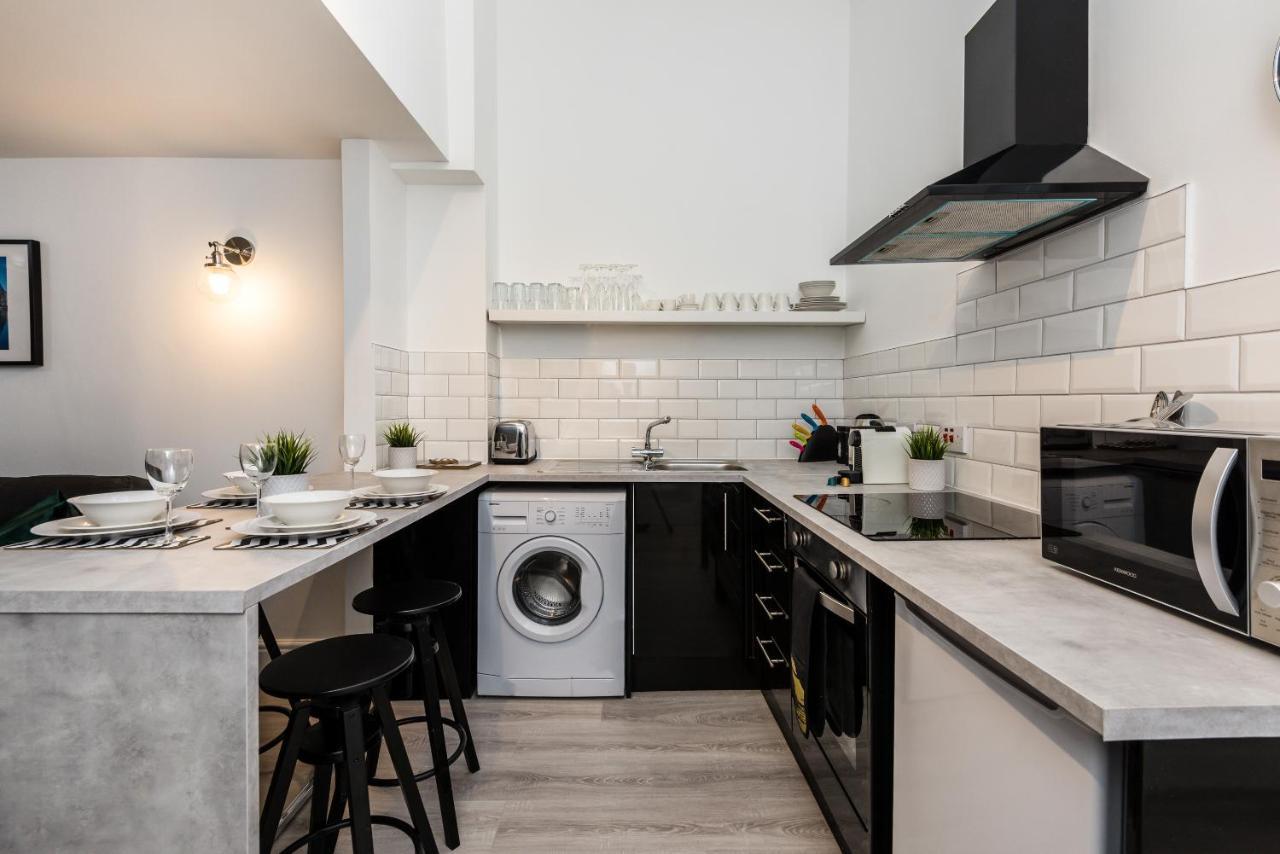 Host & Stay - Duke Street Apartments Ливърпул Екстериор снимка